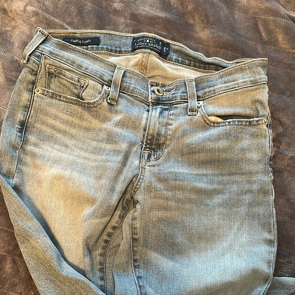 Lucky Brand stylish light